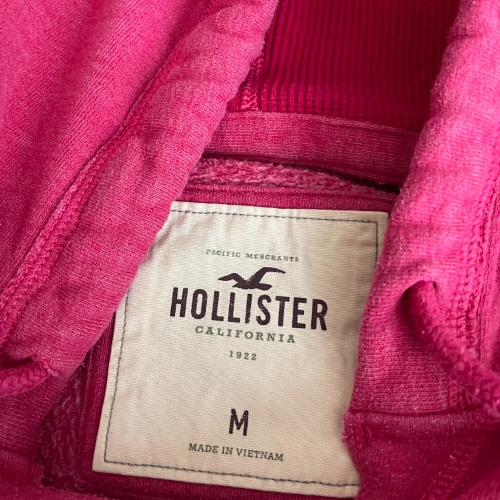 Sweaters - Picture 3 of 9